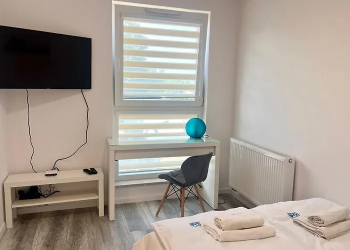 Latarnikow Q4apartments דירה *